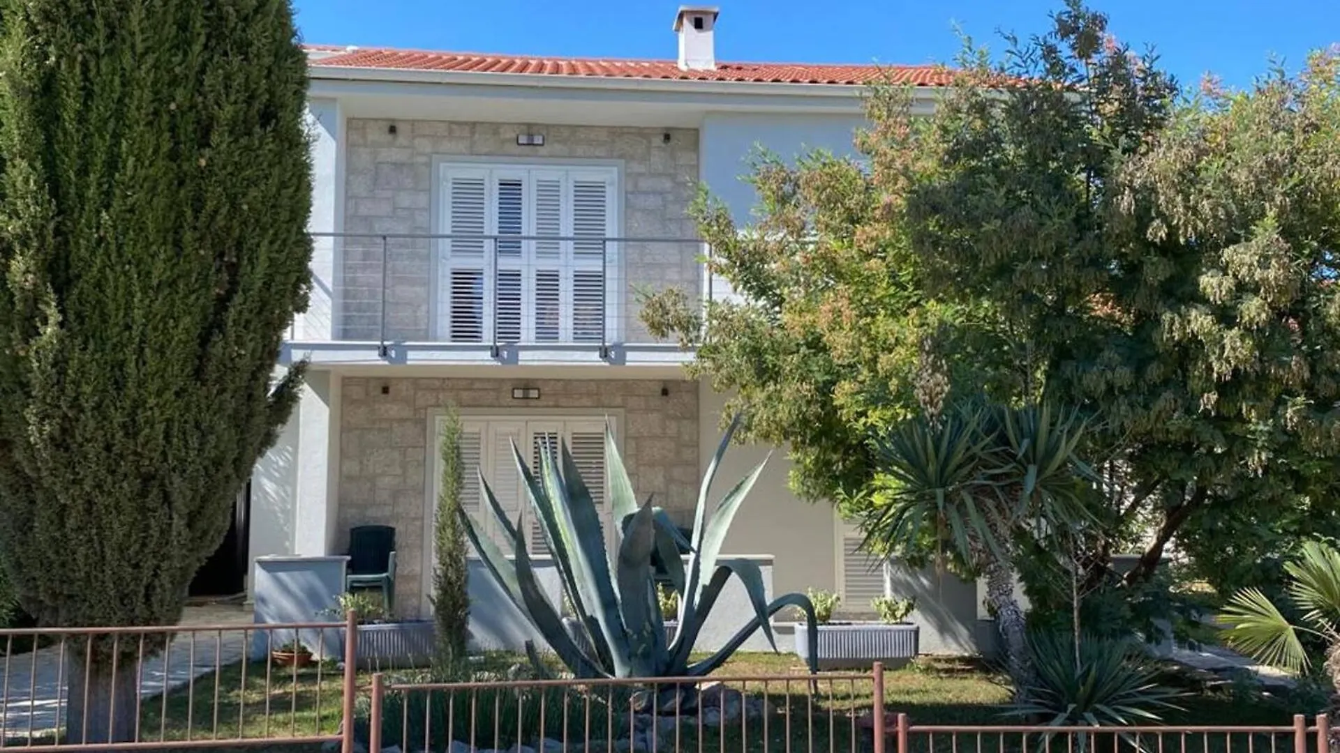 Shabby Chic Apartment Disente Nr1 Close To Krk Centre Krk Town